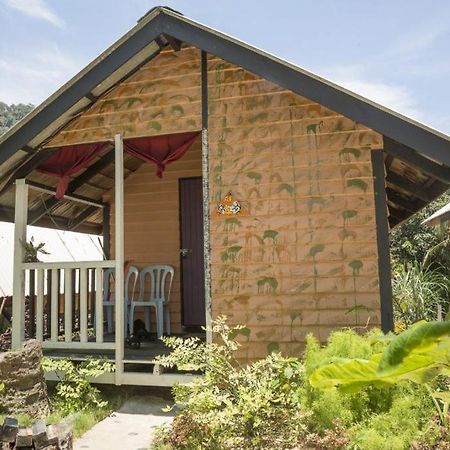 Beach Shack Chalet - Garden View Aframe Big Unit Kampong Juara Buitenkant foto
